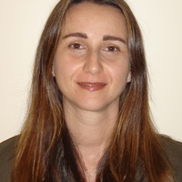 Claudia Cristina Paro de  Paz