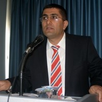 Zeynel  Özlü