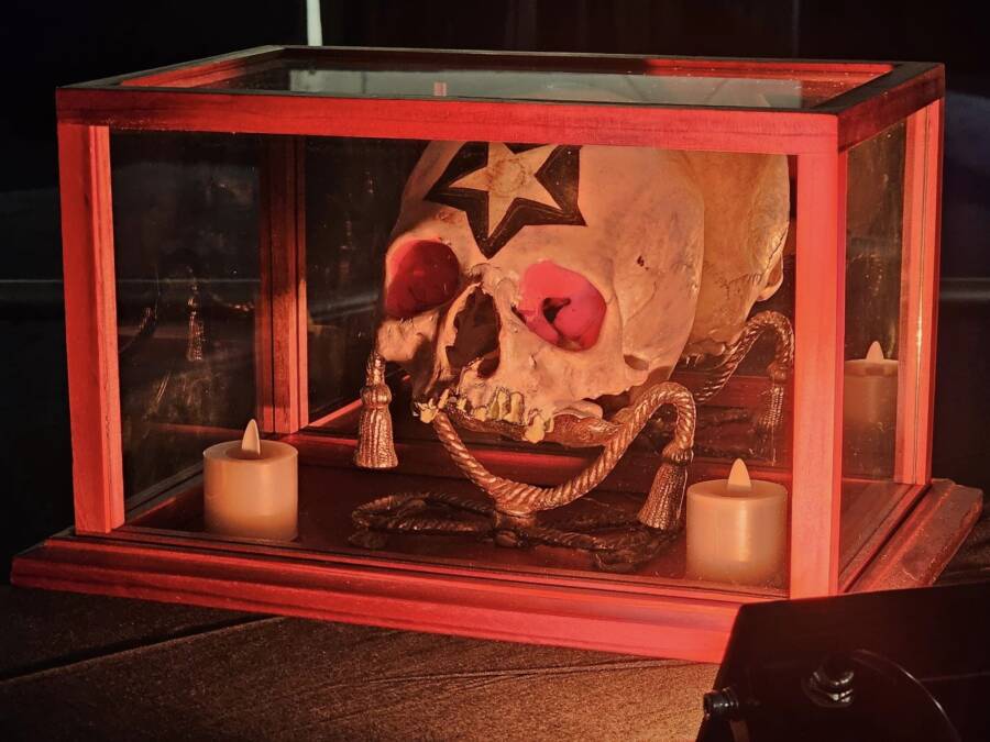 Black Magic Skull