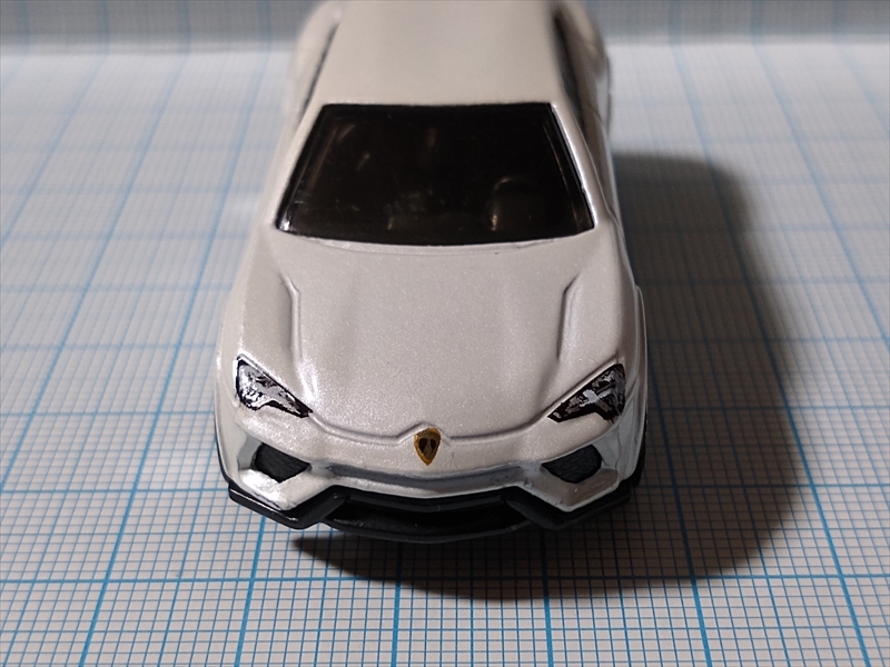 ホットウィール ランボルギーニ ウルスの画像