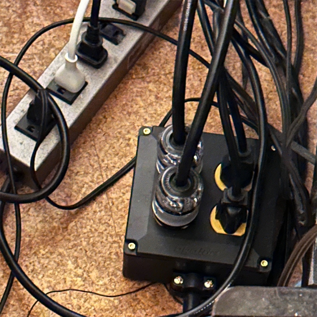 f:id:dailymusiclog:20251116194320j:image f:id:dailymusiclog:20251116194320j:image