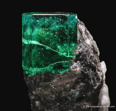 Beryl var. Emerald