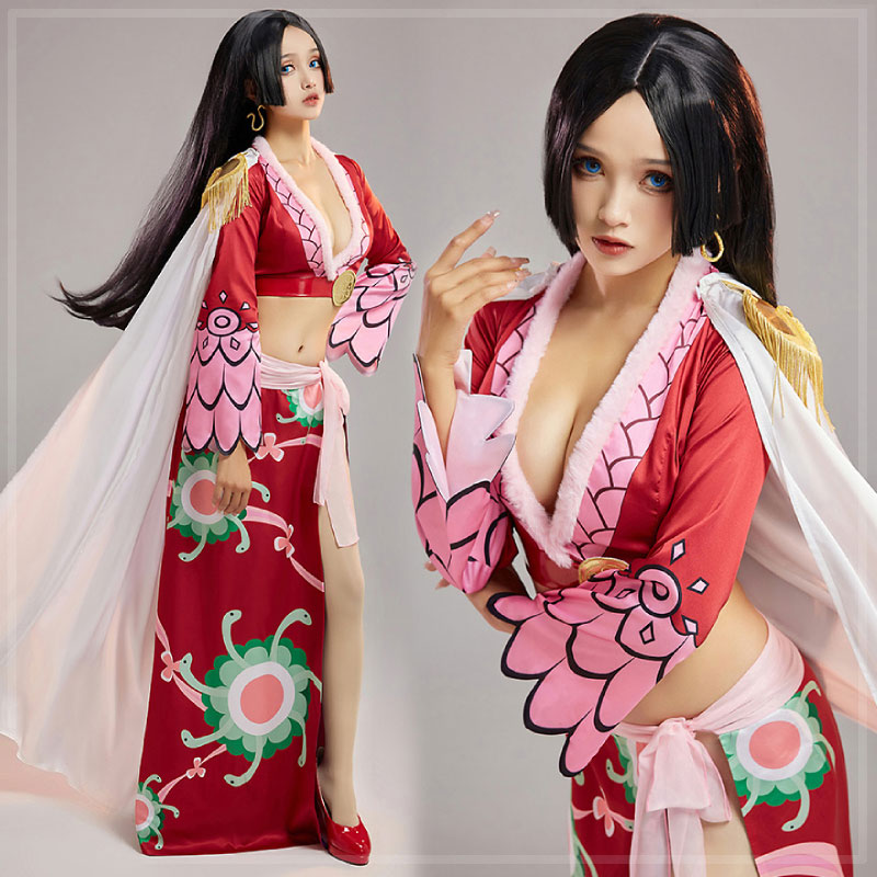 ワンピ－ス　ONEPIECE　ボア・ハンコック　コスプレ衣装　
美しい ワンピース マント 九蛇海賊団船長 コスチューム　セクシー