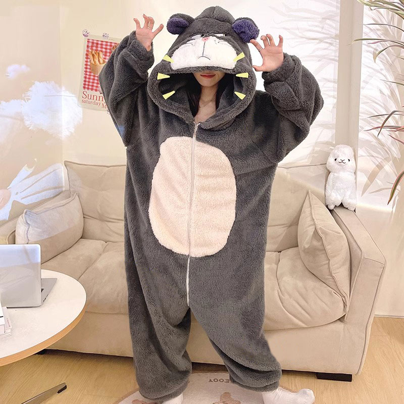 キャラクターパジャマ　黒猫　ブラック　冬ルームウエアー　ふわふわ　かわいい　プレゼント