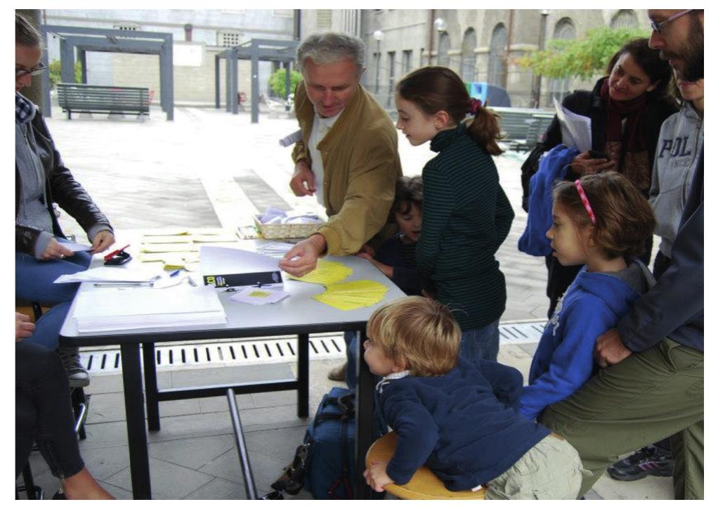 Interviews with Quarto Oggiaro Neighbours (photo: Francesca Rizzo) 