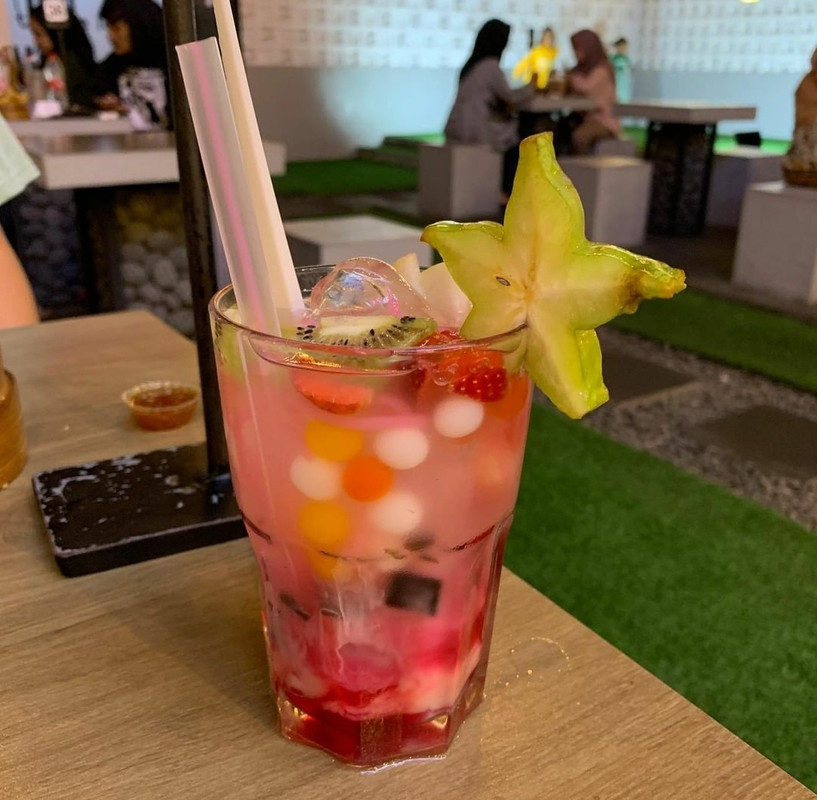 Es Genderuwo (Favorit)