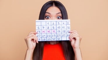 woman tracking her periods