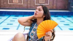 लगातार बढ़ रहा है पारा, आपकी सेहत के लिए ये 9 जोखिम दे सकती है बढ़ती गर्मी