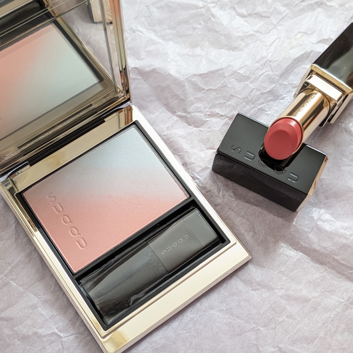 清らかに淡く染まる【SUQQU（スック）】秋の新色チークが激かわ！