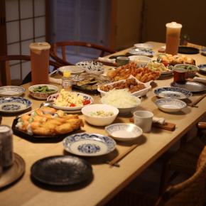 お盆は家族7人で会食 姑の手料理を美味しくいただきました
