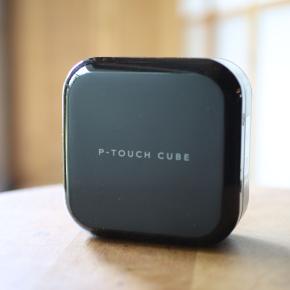 【ブラック(黒)】P-TOUCH CUBE PT-P710BTBK Amazonより限定色 発売です