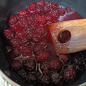 何かぶりたい。