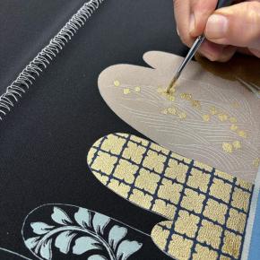 黒留袖の洗い張り後 金加工