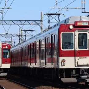 《近鉄》【写真館672】エンブレムが輝く名古屋線で活躍する改造LCカー