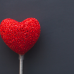 出会いのチャンスを増やすコツ〜婚活アプリ併用のすすめ〜