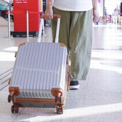 New Tripスーツケースは軽くて静かで安心！家族旅行にちょうどよかった