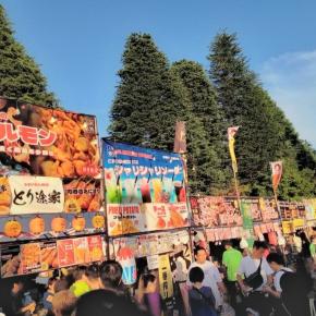 バルバレスコ「ハワイアンバーガー」（八戸市中心街 八戸三社大祭おまつり広場） モコとココ