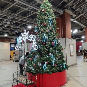 いよいよクリスマスツリー設置＆バーガーキング「KYOTOワッパー」