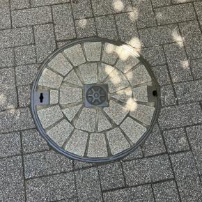 【マンホール蓋】東京都・都紋章④-2、東京都・東京ガス②