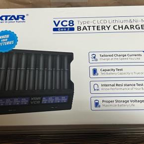 ニッケル水素電池の充電器(試験機能付き)VC8【XTAR(Amazon)】