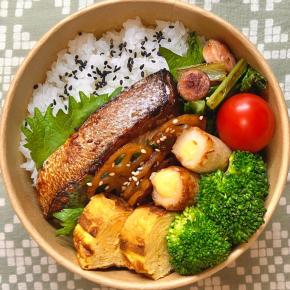 ブリのごまみりん焼き弁当＆アテが外れたVOCE