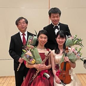 高齢者向けイベントでの演奏