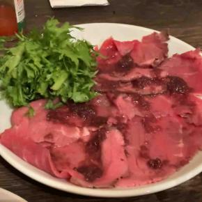 生ハム、ローストビーフ、ピザ、パスタで爆食爆飲み！ワイン食堂862