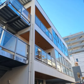 白金高輪「マロニエ」で洋食ランチ。超ビターなデミがかかる、大人のオムライス