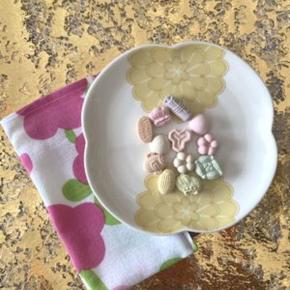 ほんの気持ちのプチギフト【宝ぽち袋】小さな和三盆のお菓子12個入り｜亀屋良長