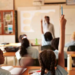 世界の教育事情｜国によってここまで違う「学校と学びの考え方」