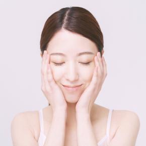 疲れた顔を治す方法！自宅で簡単にできるマッサージやすぐに効果が出るエステを紹介