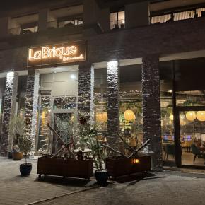 🇨🇭coop直結のおしゃれなビストロ「La Brique」でディナー！ in ヴヴェイ