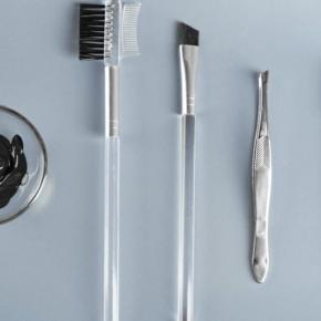 スッピンでも出かけられる！アラフィフのリアル眉毛対策、教えます