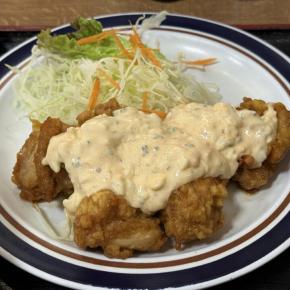 【牛心食堂】天神ソラリアステージでチキン南蛮定食コスパ良好な食堂