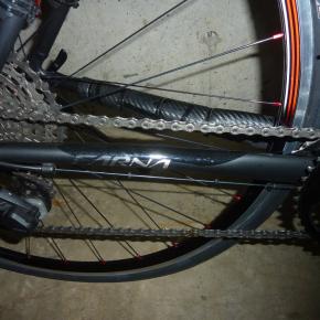 普通とは逆なチェーンステープロテクターの使い方