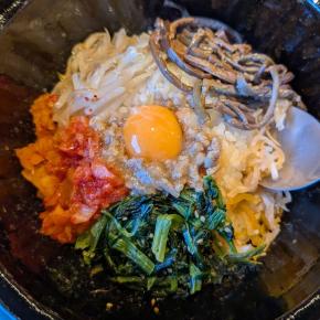 焼肉のバーンズでランチが安い！石焼ビビンバランチ！LINEクーポンが使える日が狙い目！