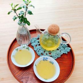 静岡産の緑茶でティータイム🍵｜近所の桜スポットでお花見も🌸