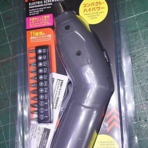 DAISO 電動ドライバー