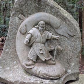 0600 起床 気分快 晴 「神様」をビジュアル化する人としない人。「神の擬人化と偶像崇拝」を考える。クイズも1問。