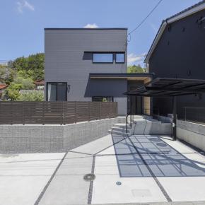 Simple Box｜2つの帰宅動線のある家