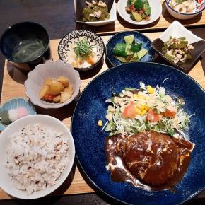 〇〇用貯金しないと買えない