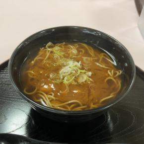一日中、病院。お昼は3時にカレーそば