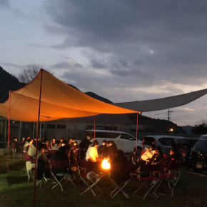 廃盤特価なう！【年30日以上実践】大人数キャンプのおすすめタープは焚き火できるレクタ（シンプルな形）です！