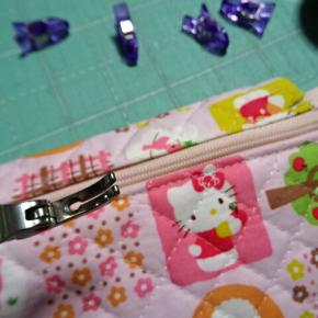 ファスナー縫い付けに使ってるアタッチメント♪職業用