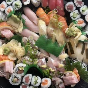 パリの日本料理屋さん【sushi Marché】