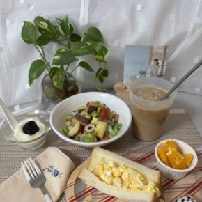 ぽろぽろ卵サンド 根昆布と豚肉煮 スマホ相談会