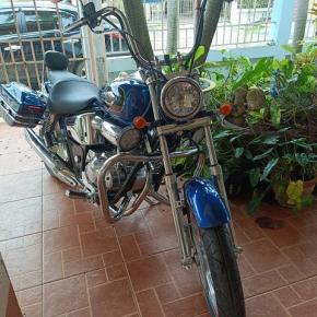 ホンダ ファントム サイドボックス取り付け