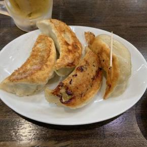 24時間営業の南京亭・八王子滝山新街道店の名物はジャンボ餃子！定食も安くて美味しいよ