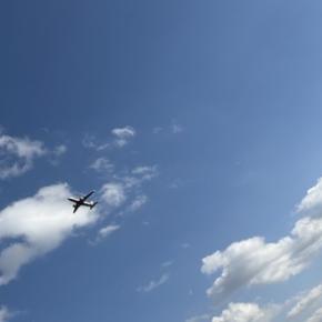 また空を飛びたくもある