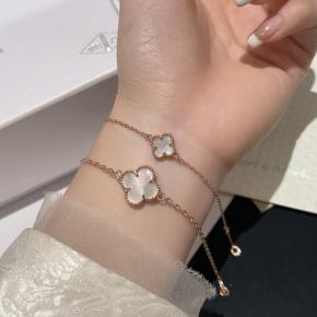 ヴァンクリーフ van cleef & arpels ネックレス & ブレスレット